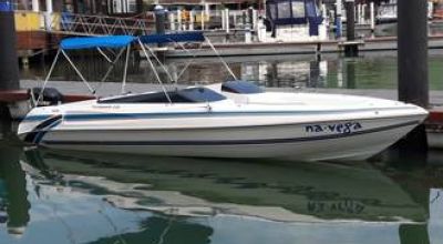 Lancha 23' Angra